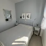 Mikri Elia Apartment *