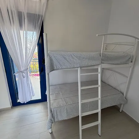 Mikri Elia Apartman